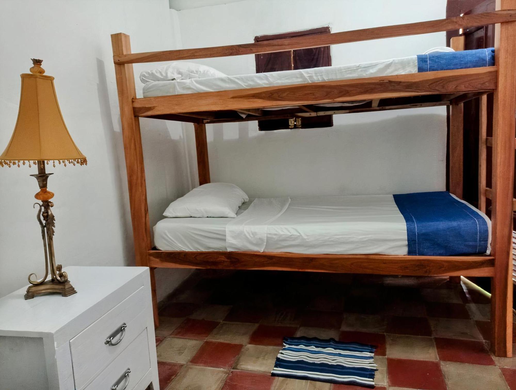 Casa Yoly Hostel Granada Eksteriør bilde